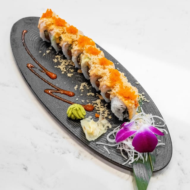 Salmon Roll.