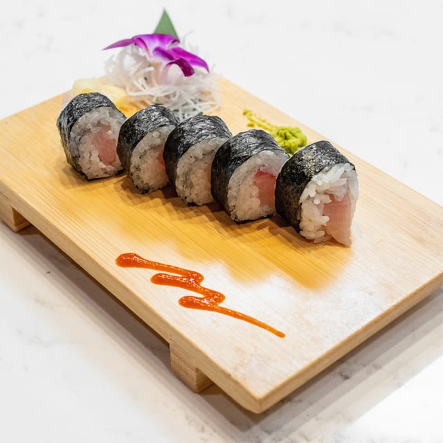 Yellowtail Roll.